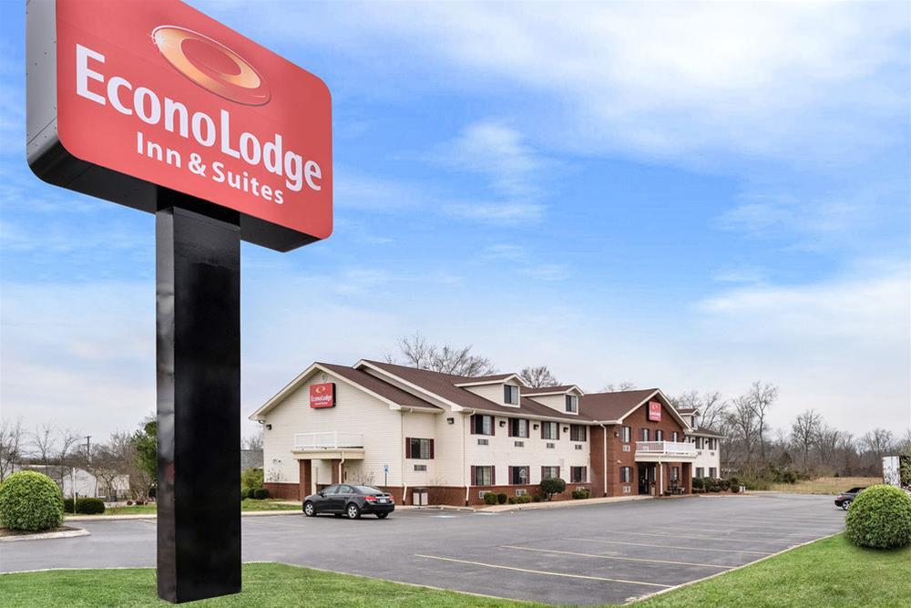 Econo Lodge Inn & Suites Shelbyville Exteriör bild